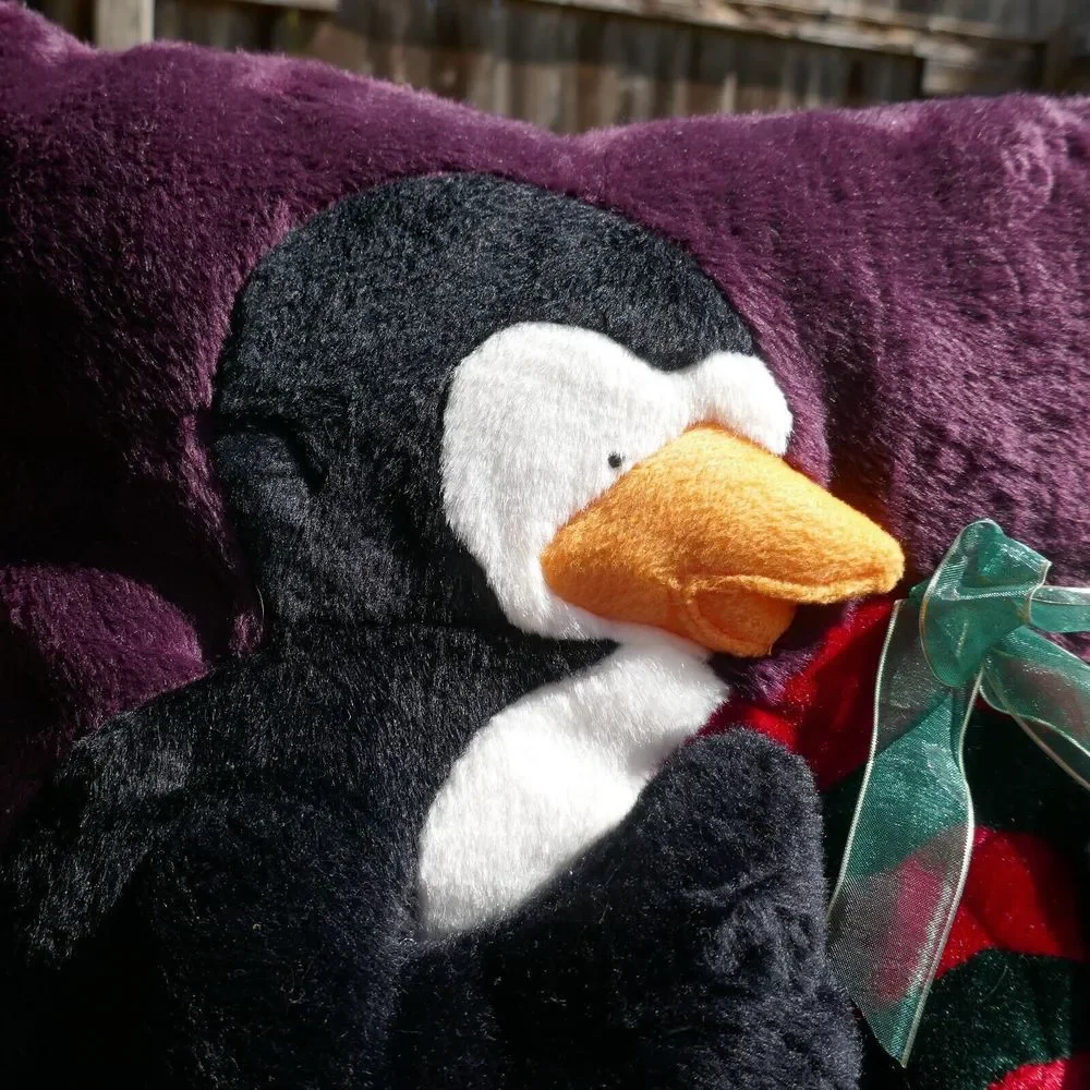 3-D Penguin Plush Pillow Christmas Winter Present Bow Purple 13 inch Vintage